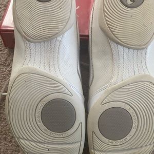 Cheerleading sneakers